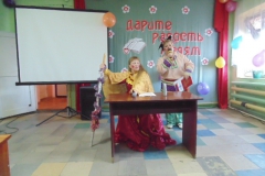 Педагоги школы Штоль Л.П. и Черных И.Ф. приняли участие в «Шадринском биенале - 2014» Педагоги школы Штоль Л.П. и Черных И.Ф. приняли участие в «Шадринском биенале - 2014»